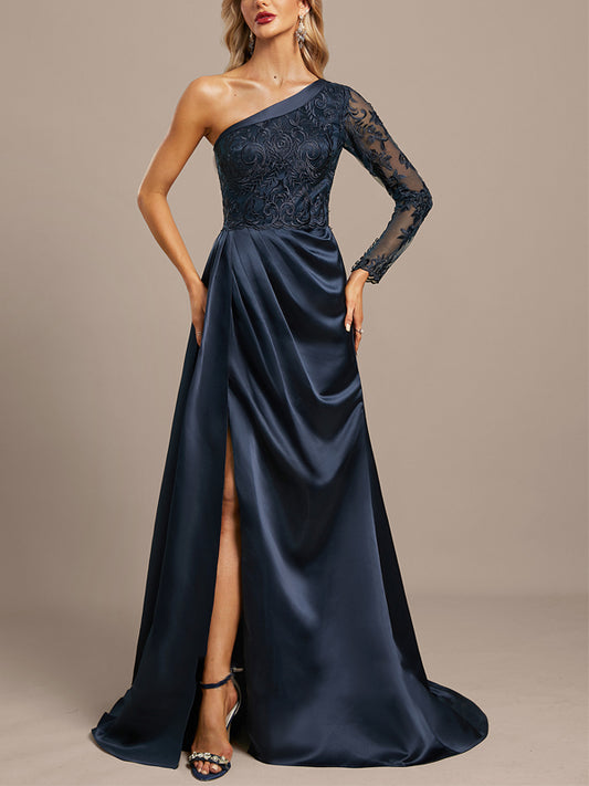 Off-shoulder Lace Solid Color Maxi Dress