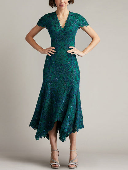 V-Neck Lace Short Sleeve Solid Color Midi Dress