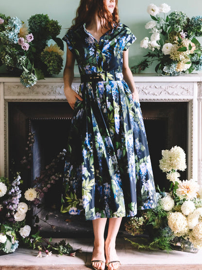 Elegant Printed Pleated Holiday Women's Dress