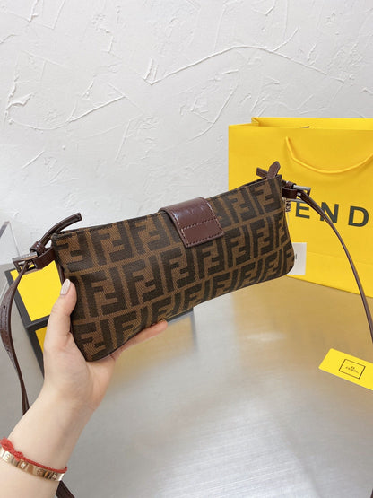 Fendi Pre-Owned 1990-2000s Baguette shoulder bag