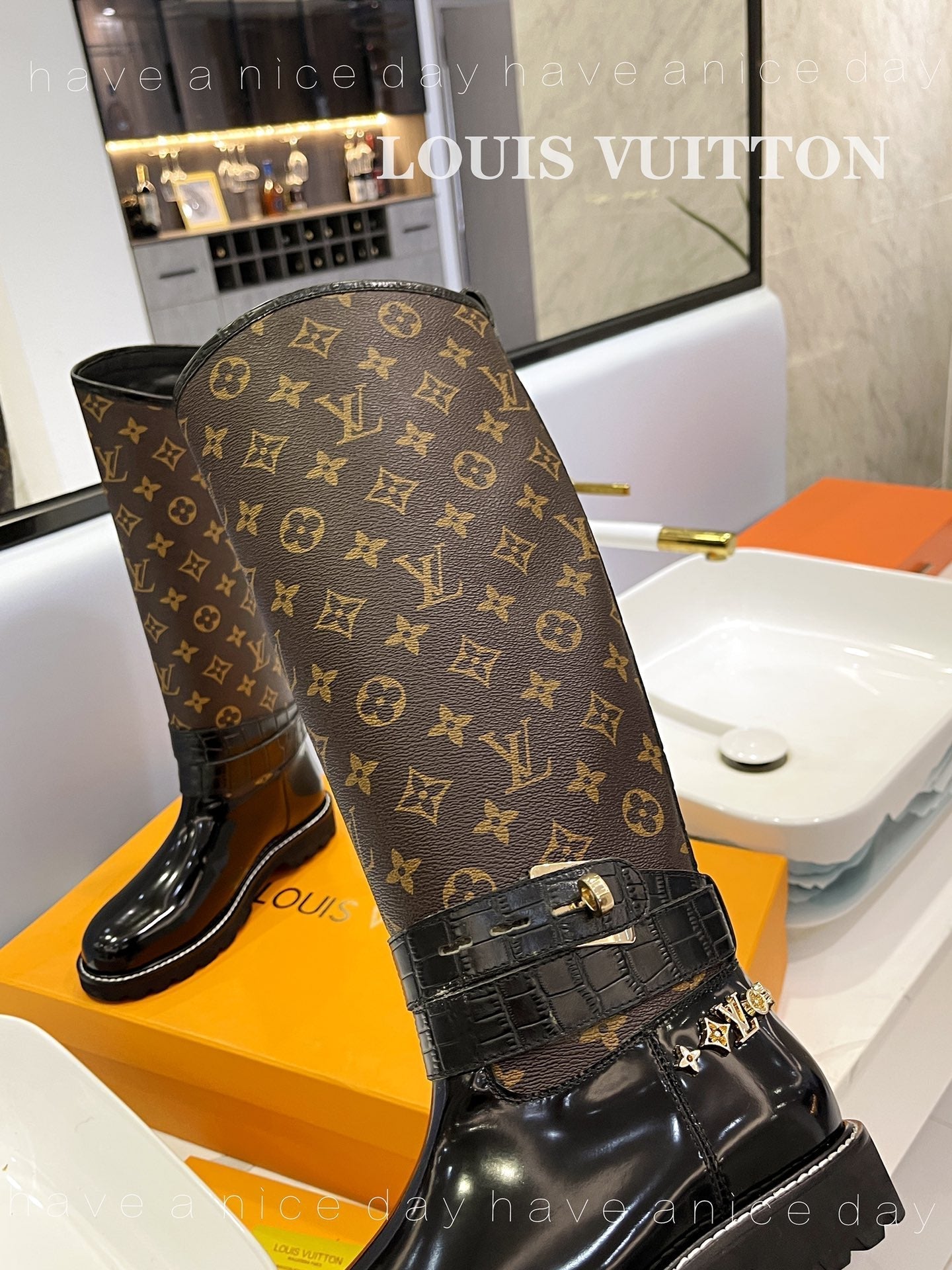 Premium LUV BOOTS 029