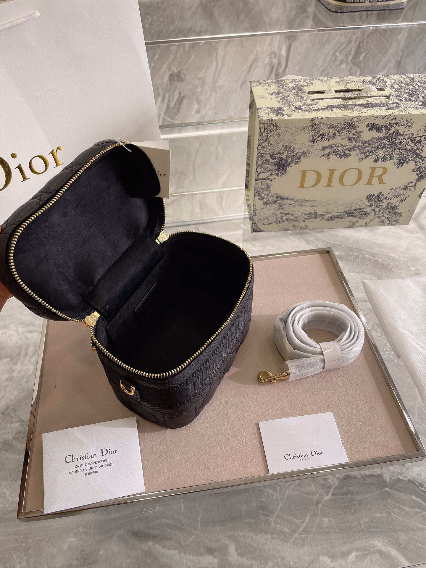 Lady Dior Micro Vanity Case