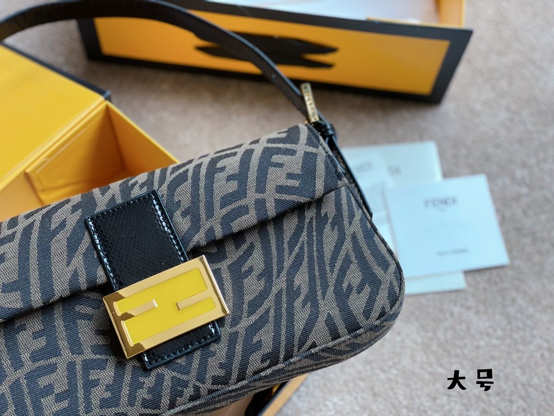 Fendi Women Baguette 1997 Brown Jacquard FF Vertigo Bag