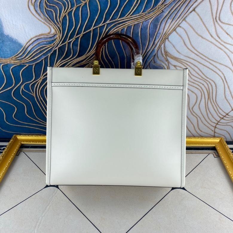 Fendi Sunshine Medium