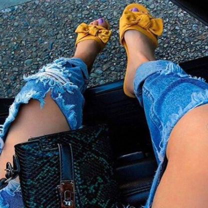 bow-embellished flip-flops