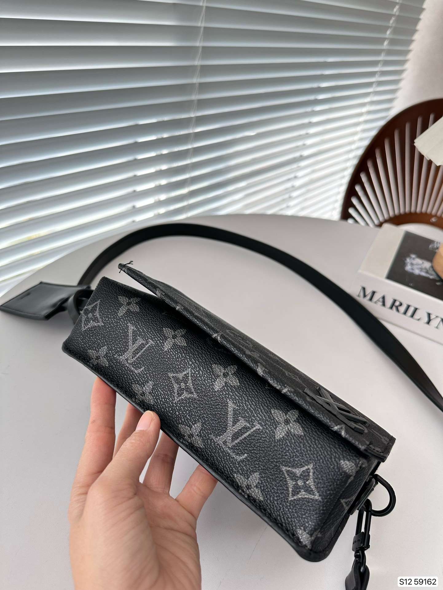 Louis Vuitton Steamer Wearable Wallet