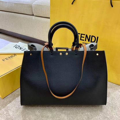 Fendi Peekaboo