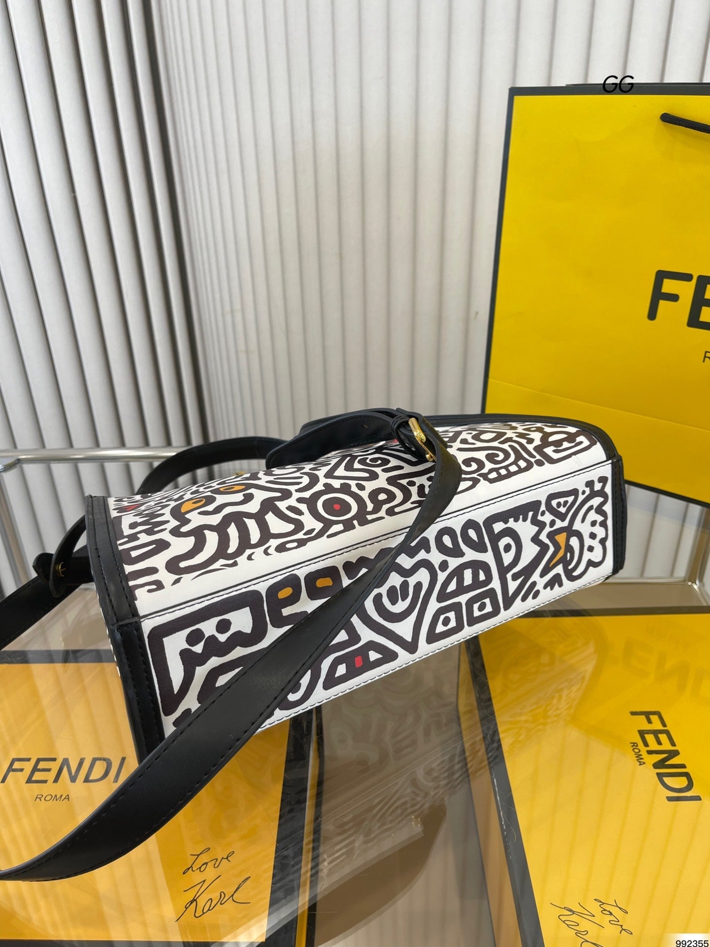 Fendi White x Mr Doodle Iconic Peekaboo Multiple colors