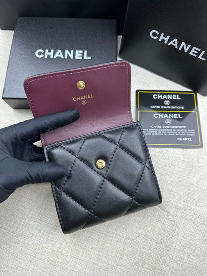 Chanel 19 Small Flap Wallet