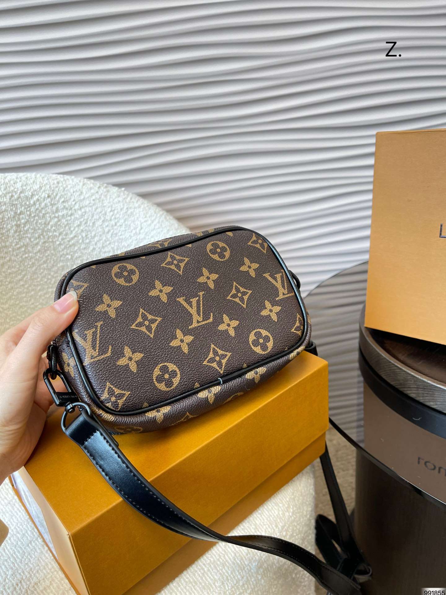 LOUIS VUITTON Alpha Wearable Wallet Eclipse Monogram