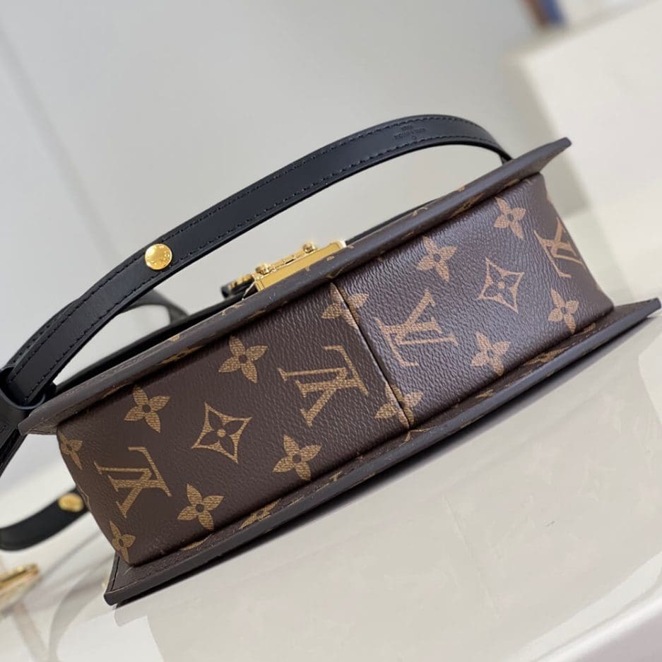 Louis Vuitton Tilsitt M46548