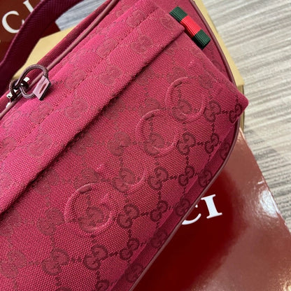 GUCCI Small GG crossbody bag