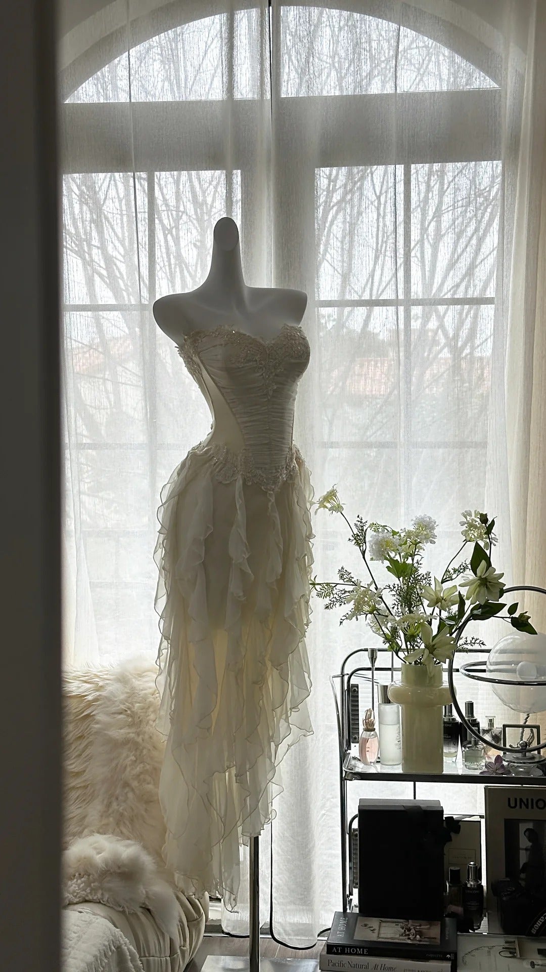 Ivory White Romantic Elegant Exquisite Beaded Backless Long Chiffon Ruffle Homecoming Dress Prom Dress Evening Dress Birthday Holiday Party Dress gh4009