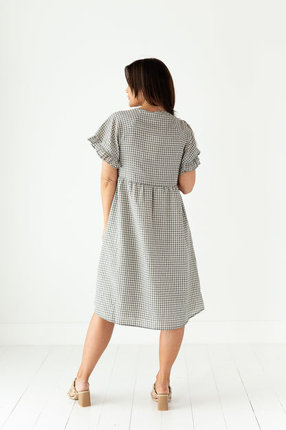 loveedsTM-Jenni Gingham Ruffle-Sleeve Dress in Light Grey