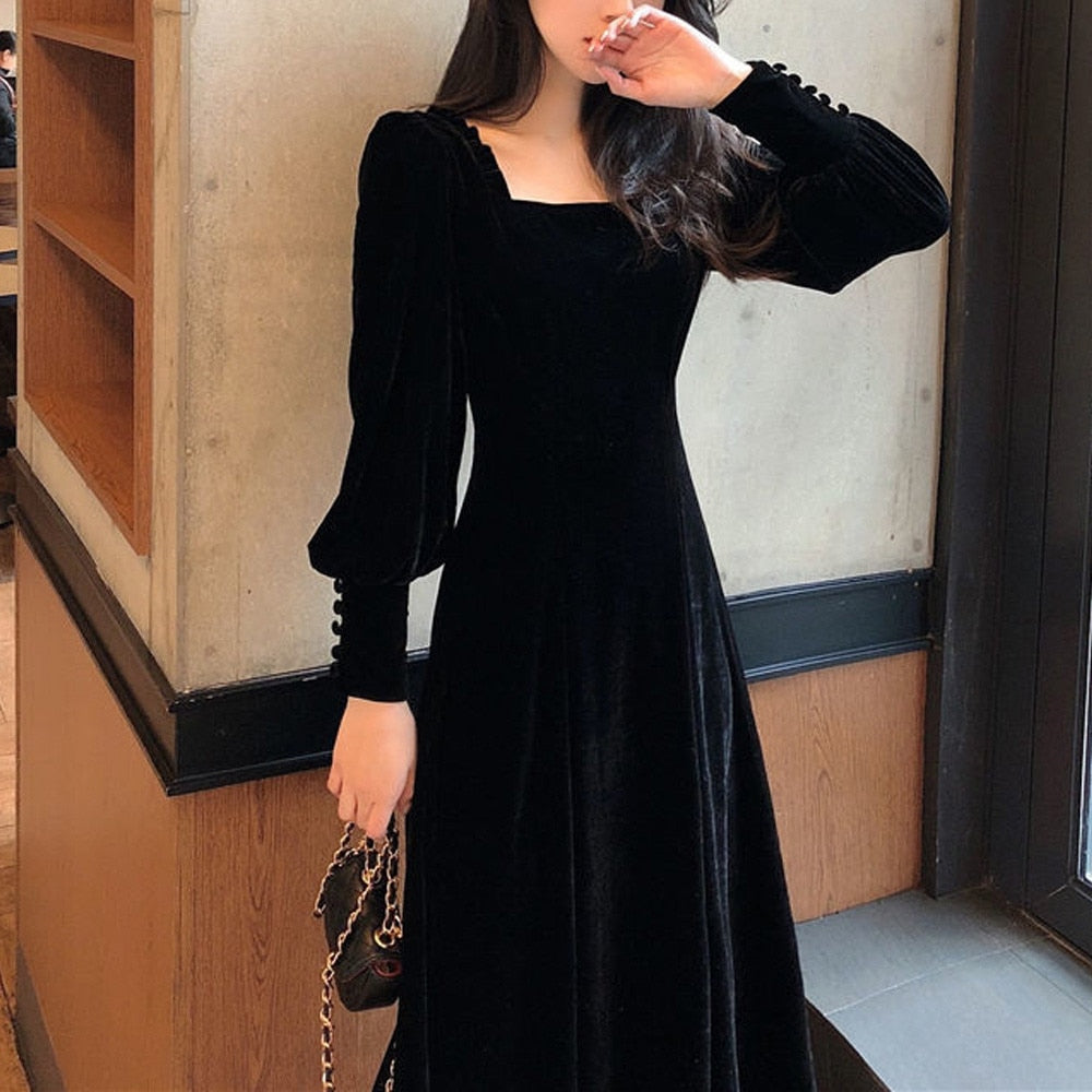 loveedsTM- Vintage Black Velvet Dress 2024 Women Autumn Winter Warm Long Sleeve Maxi Dress French Elegant V-Neck Party Dresses