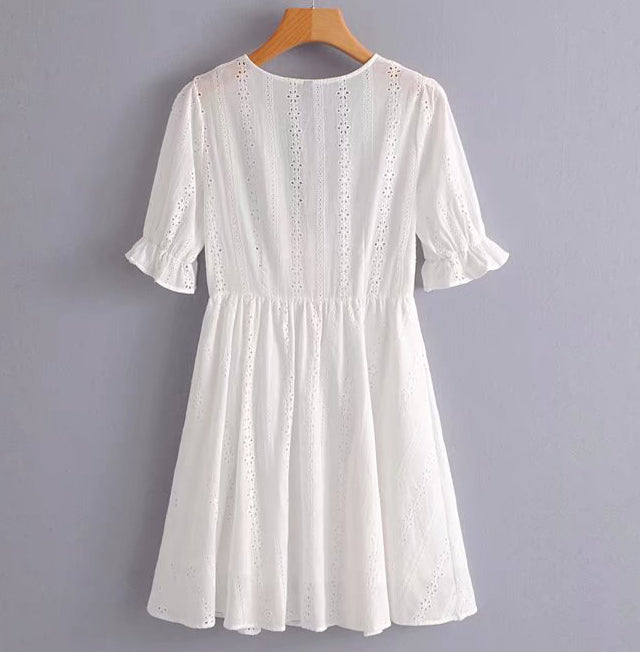 White Deep V-neck Flared Sleeves Short homecoming Dress cg1151