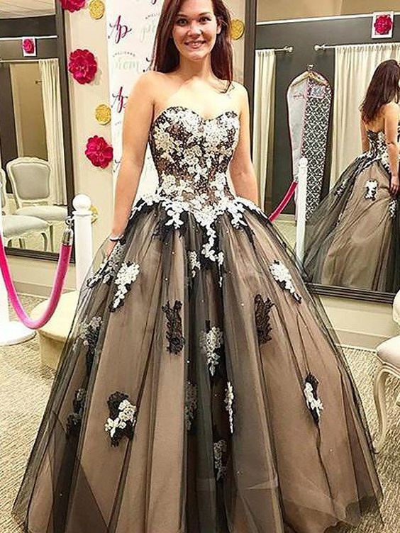 Sleeveless Sweetheart Applique Floor-Length Tulle Prom Dresses   cg17345