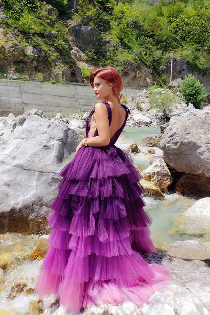 Purple Tiered Tulle Skirt Prom Dresses Deep V-neckline   cg19385