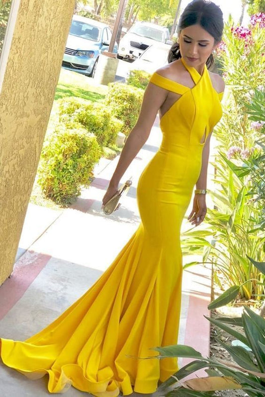 Mermaid Halter Backless Sweep Train Yellow Satin Prom Dress with Keyhole cg5271