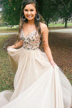Chic Spaghetti Straps Low Back V Neck Prom Dress A Line Long Evening Dresses with Flowers   cg6017