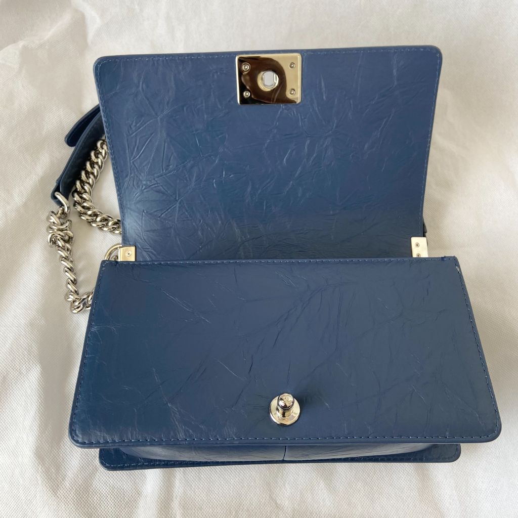 Chanel Aged Calfskin Chevron Quilted Medium Jacket Boy Flap