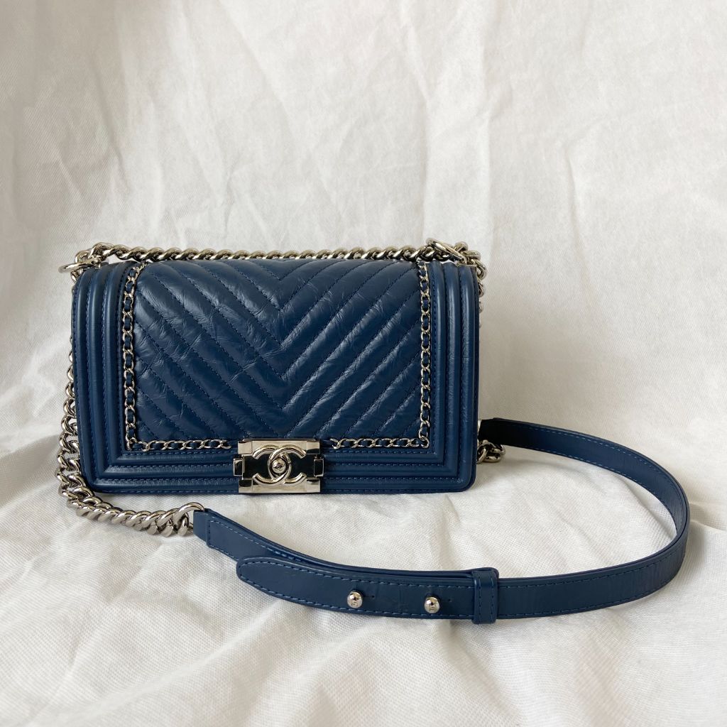 Chanel Aged Calfskin Chevron Quilted Medium Jacket Boy Flap