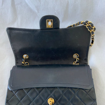 Chanel Black Lambskin Vintage Flapbag