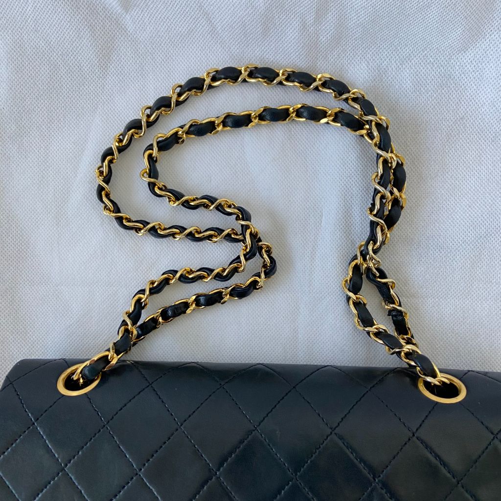 Chanel Black Lambskin Vintage Flapbag