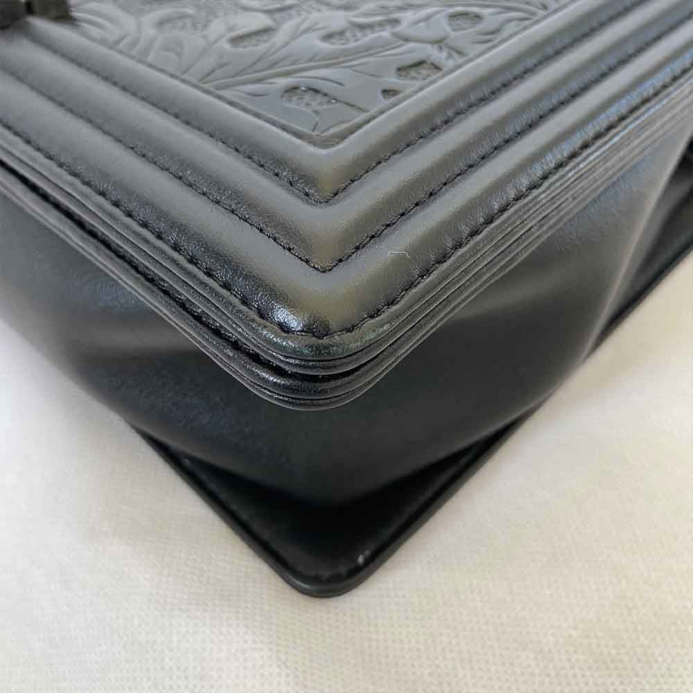 Chanel Leaf Embossed Large Boy Bag