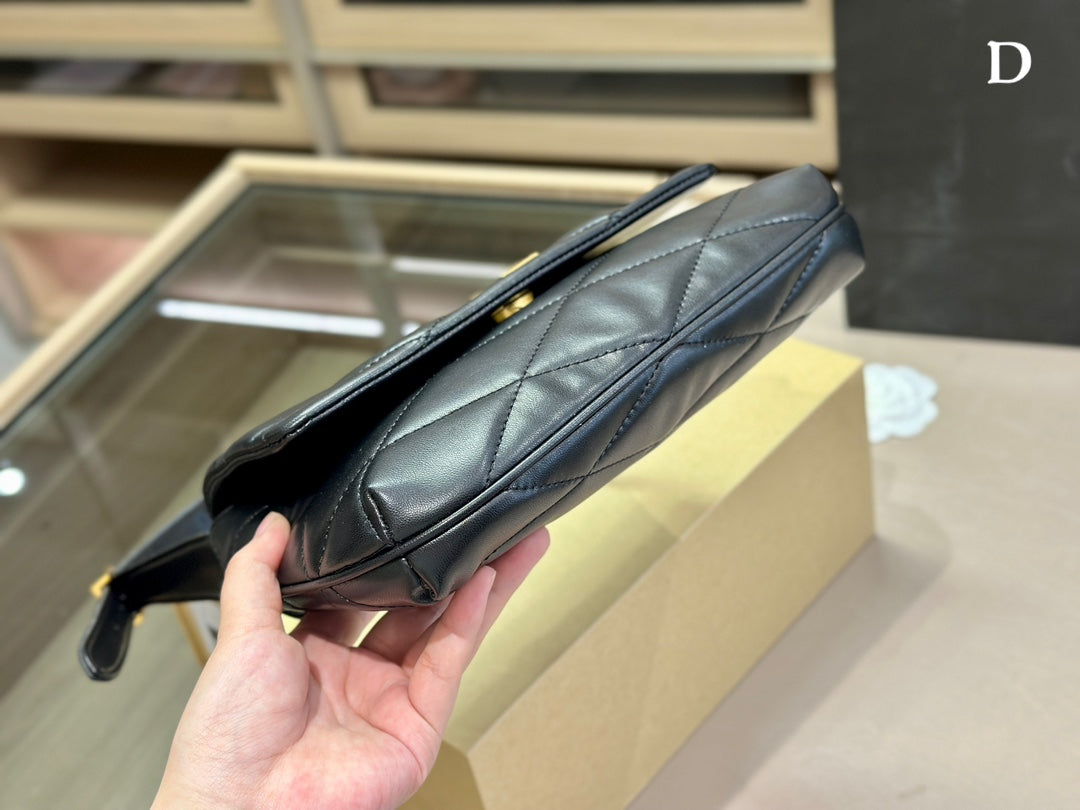 Saint Laurent Women Le 57  Matelassé Hobo Bag