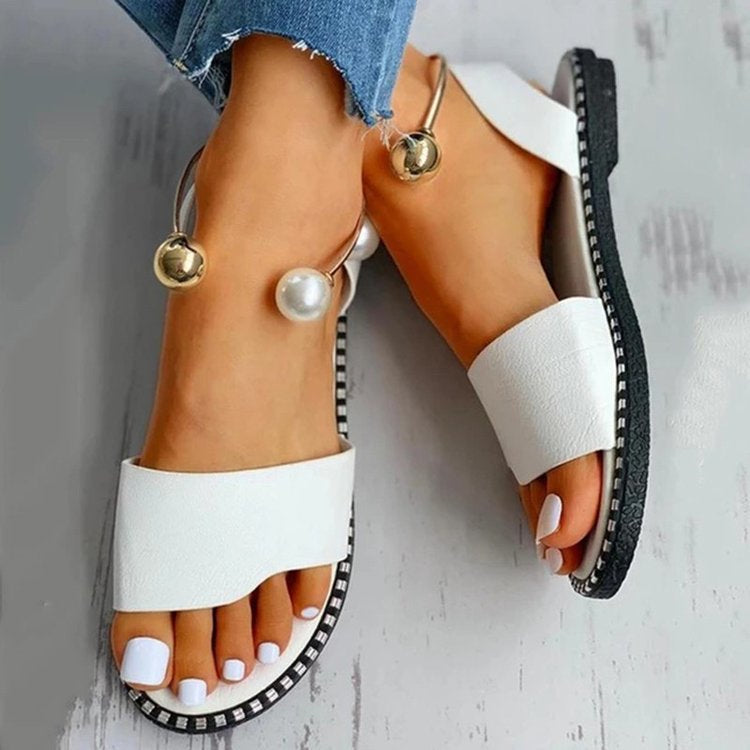 Casual flat bottom back empty pearl sandals