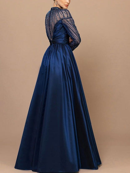 Round Neck Solid Color Long Sleeves Maxi Dress
