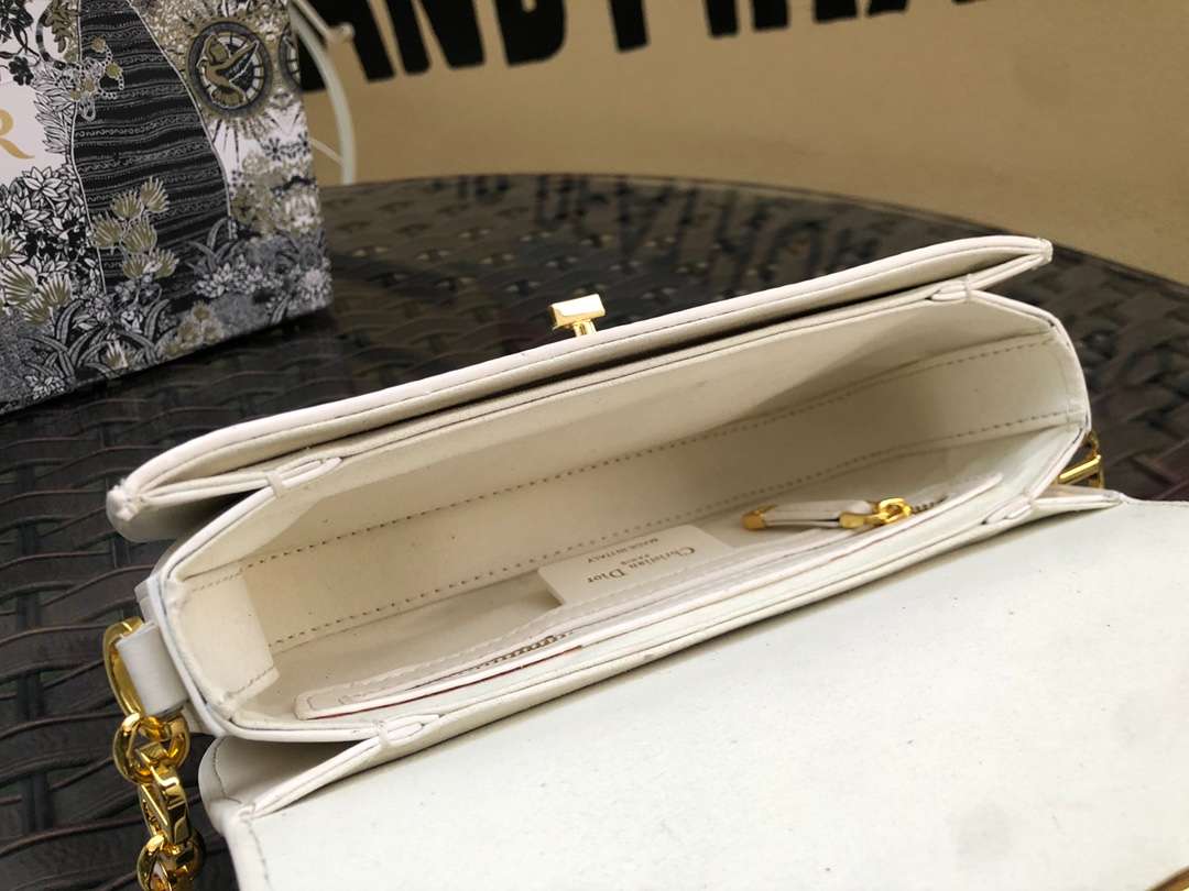 Women DIOR 30 Montaigne Avenue Bag