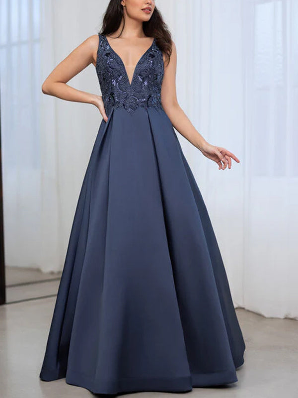 V-neck Sleeveless Solid Color Maxi Dress