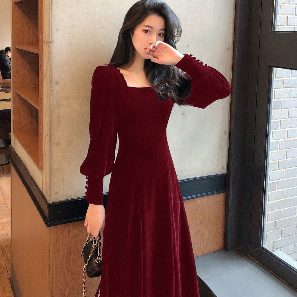 loveedsTM- Vintage Black Velvet Dress 2024 Women Autumn Winter Warm Long Sleeve Maxi Dress French Elegant V-Neck Party Dresses