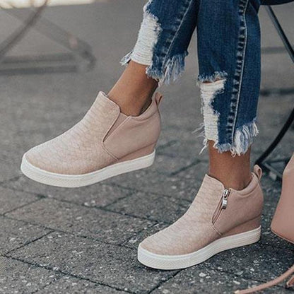 Wedge sneakers