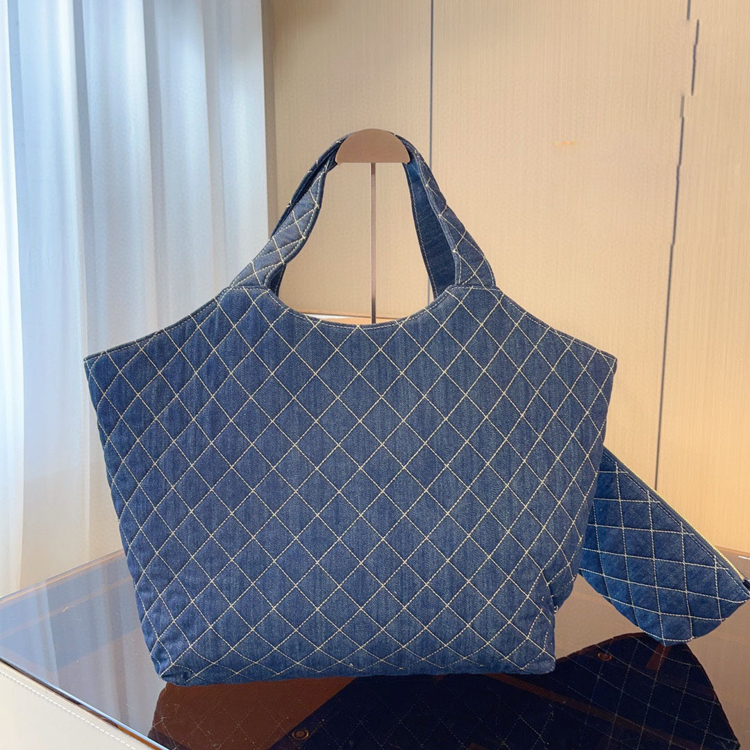 Saint Laurent Icare Maxi ‘Black