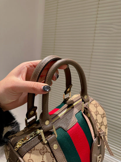 Gucci Speedy