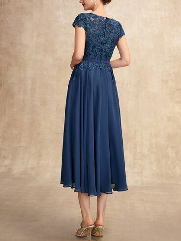 A-Line Scoop Neck Tea-Length Chiffon Lace Mother of the Bride Dress