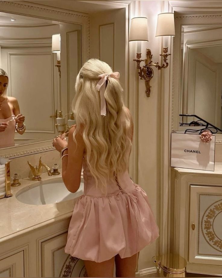 Sexy Ball Gown Sweetheart Pink Satin Mini Short Formal 8th Grade Homecoming Dresses Summer Middle School Hoco Dress 20th Balloon Skirt Birthday Outfits DH1208