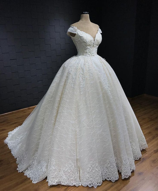Princess Wedding Dress Ball Gown Off The Shoulder White Lace Wedding Dresses Dreamy Bridal Gowns DH1228