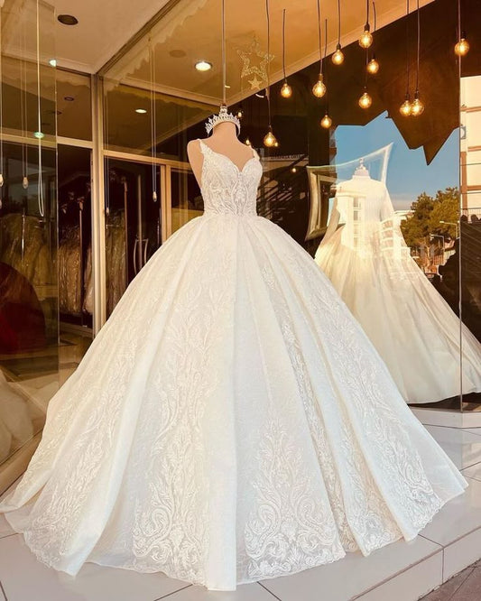 Classic Wedding Dress Ball Gown V Neck White Tulle Lace Long Wedding Dresses Dreamy Bridal Gowns DH1234