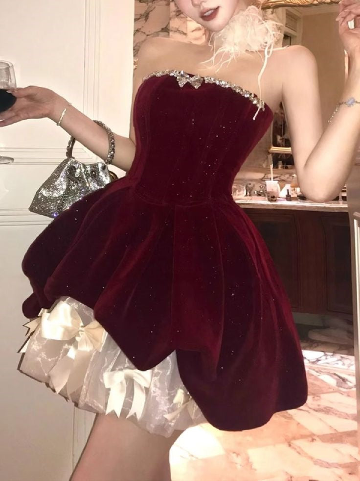 Cute Ball Gown Strapless Burgundy Velvet Mini Short Formal 7th Grade Homecoming Dresses Middle School Short Prom Dress Cocktail Outfits DH1395