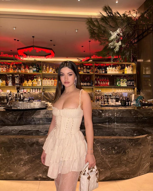 Unique A line Spaghetti Straps Sleeveless Mini Formal 7th Grade Homecoming Dresses Middle School Short Prom Dress Hoco Outfits DH1398