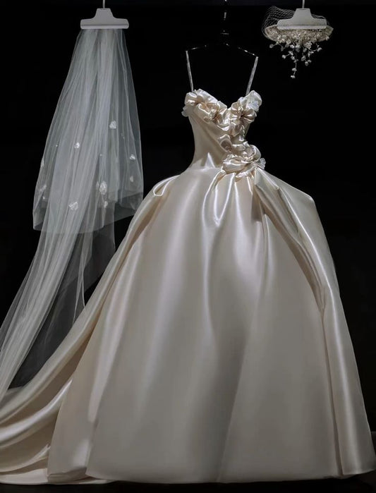 Unique Bridal Dress Ball Gown Spaghetti Straps Satin Ivory Long Wedding Dresses Luxury Bride Dress Bridal Gowns DH1422