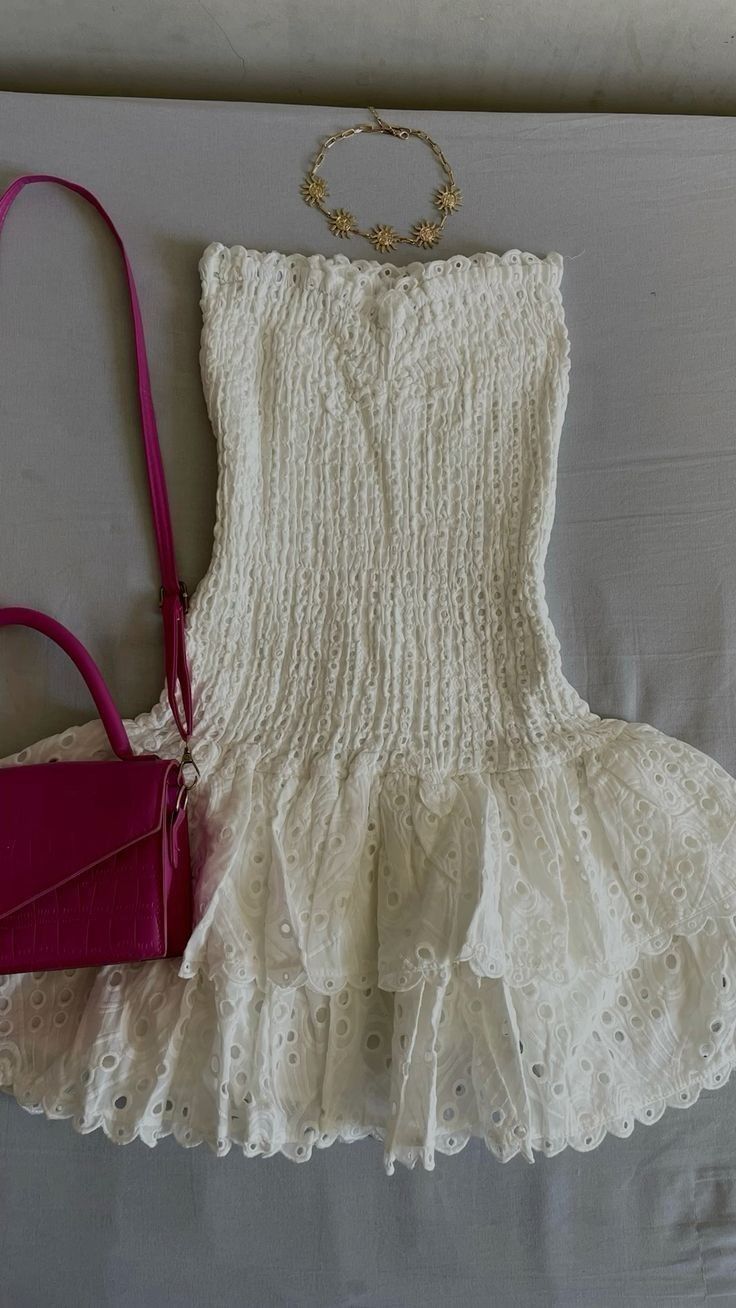 Unique Sheath Spaghetti Straps White Lace Short Mini Formal 7th Grade Homecoming Dresses Middle School Short Cocktail Night Dress Hoco Outfits DH1516