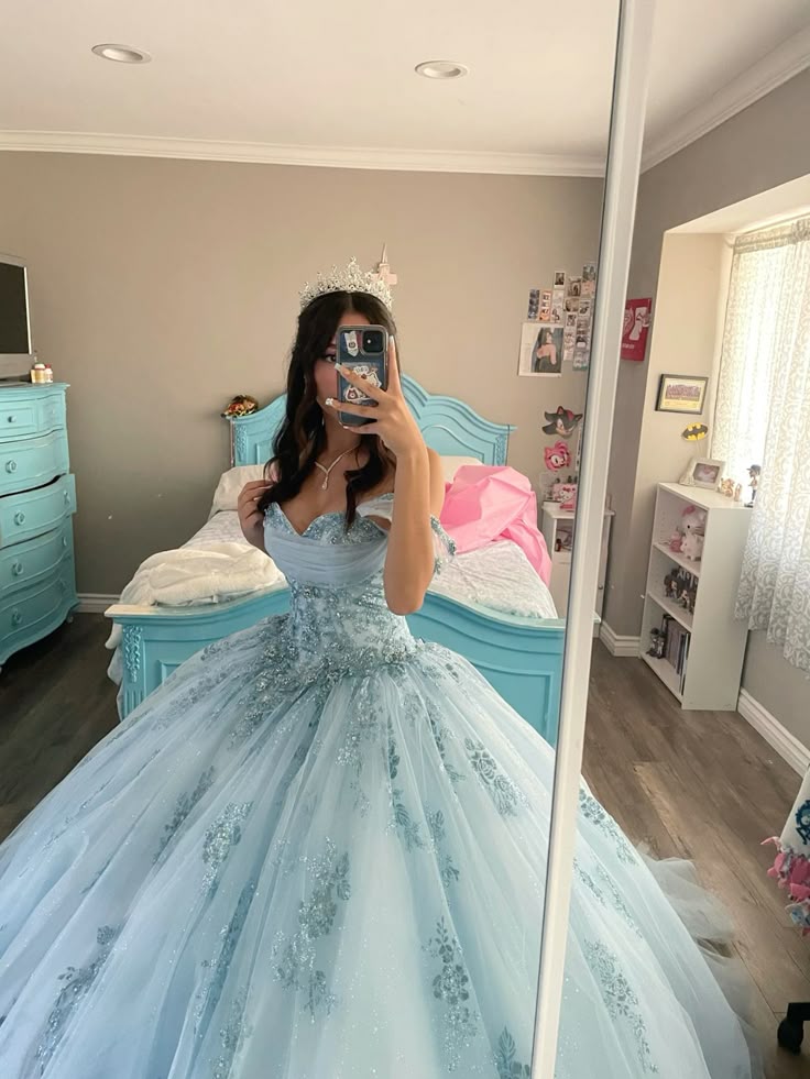 Modest Ball Gown Off The Shoulder Blue Tulle Lace Long Quinceanera Dress Formal Gowns Vestido De 15 Anos Sweet 16 Dress H1854