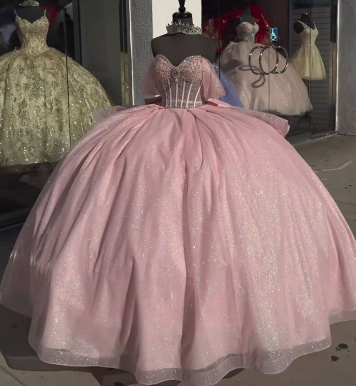 Princess Ball Gown Off The Shoulder Pink Tulle Long Quinceanera Dress Formal Gowns Vestido De 15 Anos Sweet 16 Dress DH1856