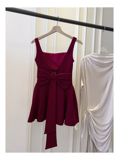 Pretty Ball Gown Square Neck Burgundy Satin Grad Dress Inspo Short Mini Formal 8th Grade Homecoming Dresses High School Hoco Court Dress Graduation Dress Cocktail Birthday Outfits DH1941
