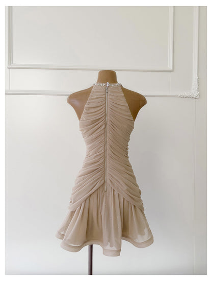 Cute Sheath Scoop Neck Champagne Short Grad Dress Inspo Short Mini Formal 8th Grade Homecoming Dresses High School Hoco Court Dress Graduation Dress 18th Birthday Outfits DH1951